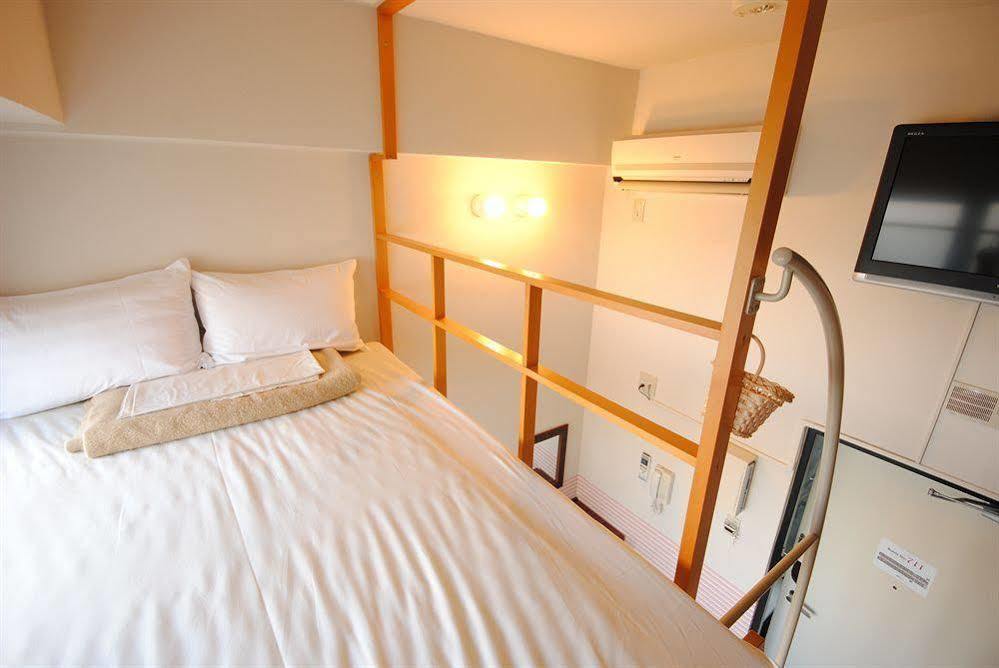 HOTEL StoRK Naha Eksteriør bilde